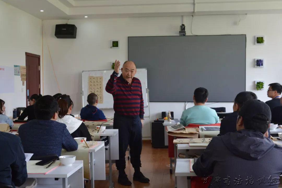 中国书协书法培训中心举办2019年武汉临摹与创作研修班 &#8211;