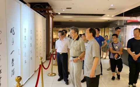 【艺术报道 | 资讯】新中国成立七十周年献礼——王七章书画回望展火热进行中······诚邀莅临观展