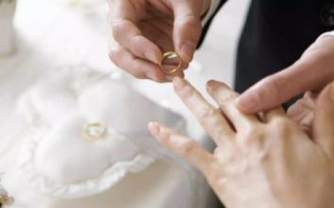 疫情之后“原地结婚”，云备婚最强攻略