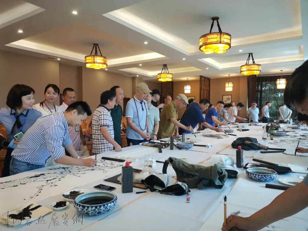 成都市美术家协会写生创作基地授牌仪式成功举行