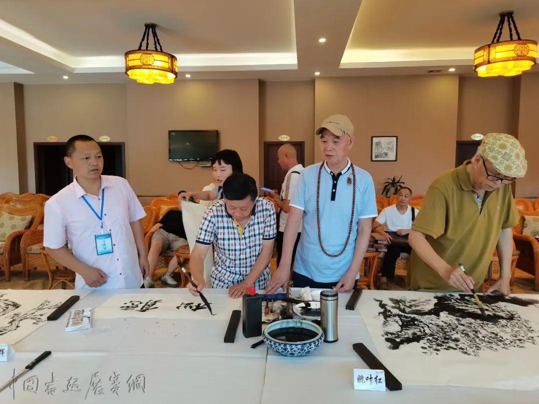 成都市美术家协会写生创作基地授牌仪式成功举行