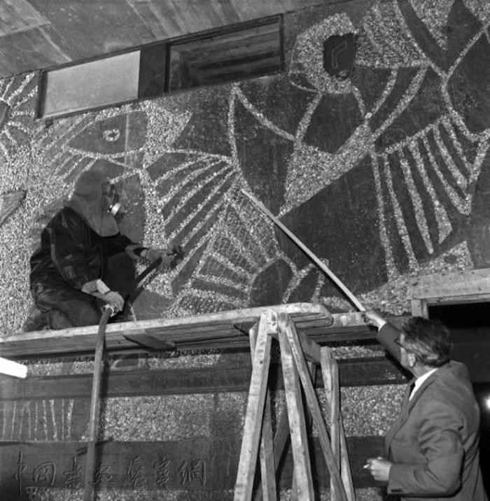 挪威拆下了毕加索大型壁画，无视专家反对