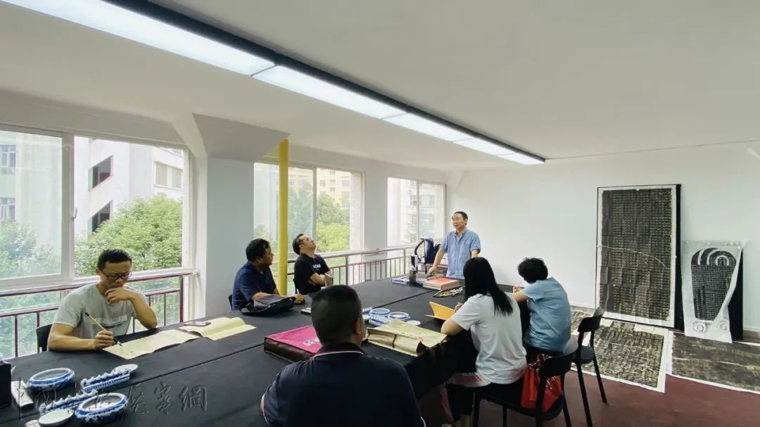 黄仁龙老师授课贵州师大书法教师研修班实录 黄仁龙老师授课贵州师大书法教师研修班实录