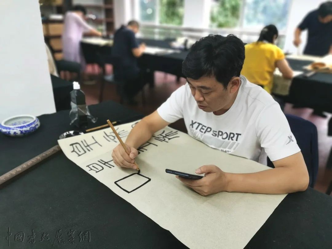 黄仁龙老师授课贵州师大书法教师研修班实录 黄仁龙老师授课贵州师大书法教师研修班实录