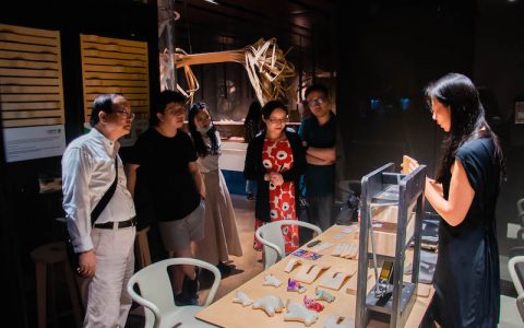 看木材的“无限可能”：同济新展探索木材设计里的柔韧可塑
