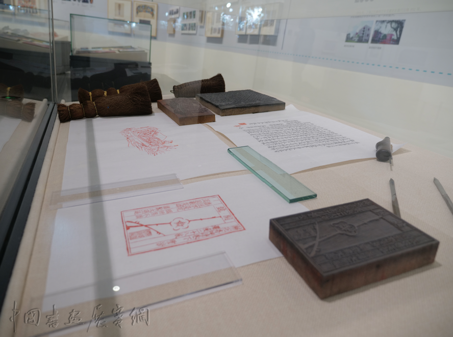 上海工艺美院60年,萧海春、余友涵、丁乙何以都来自这里