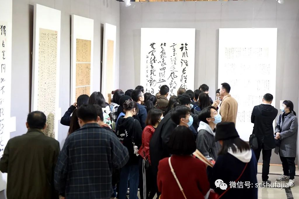 快讯 | 《传承与创新·四川省第二届行草书大展》在四川福宝美术馆开幕 快讯 | 《传承与创新·四川省第二届行草书大展》在四川福宝美术馆开幕