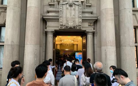 艺术的“上海时间”③|在外滩，经典之展不仅是莫奈与蒙克