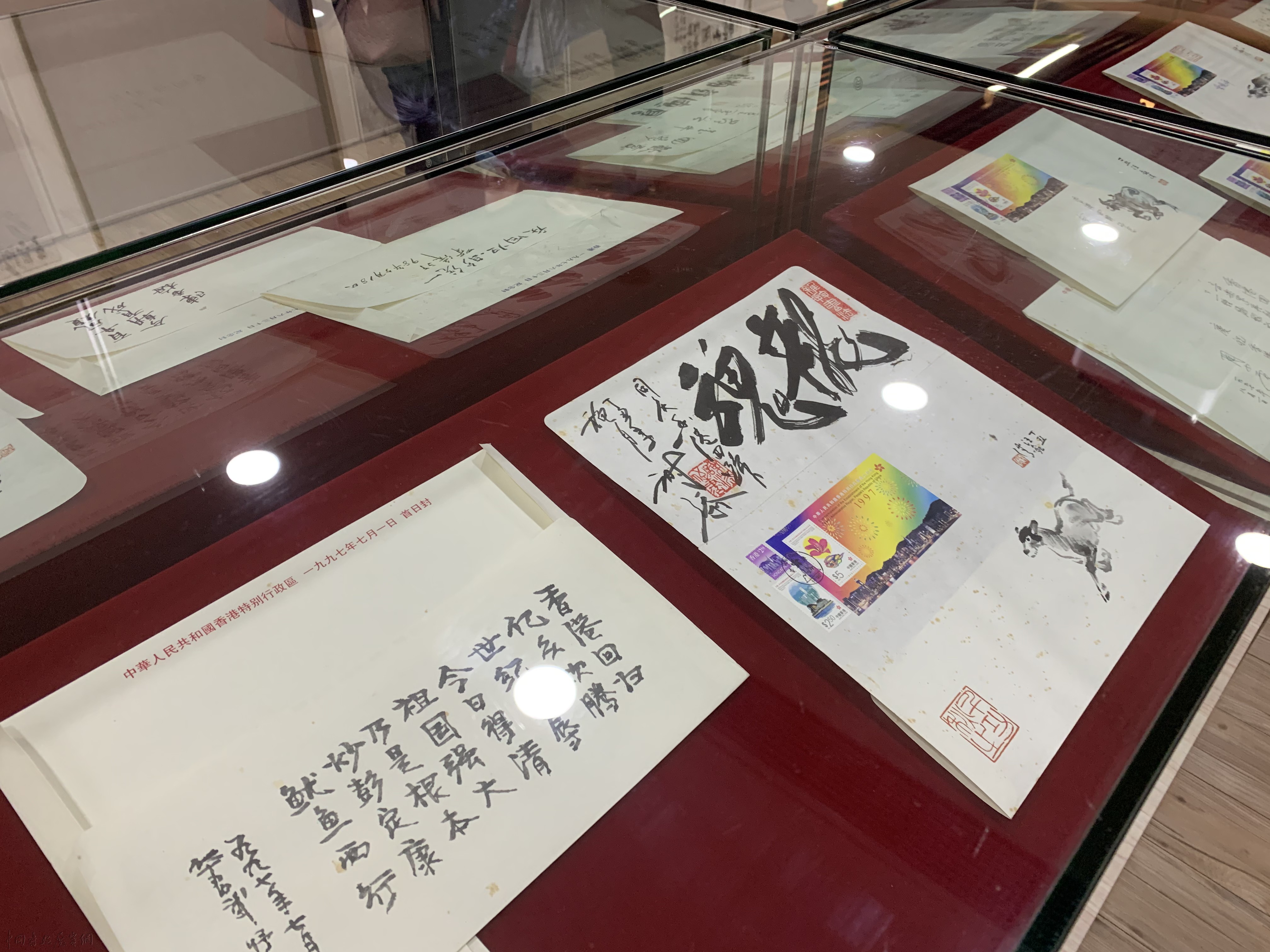张学良、巴金、金庸题签，汪观清“百牛封”捐赠上海档案馆