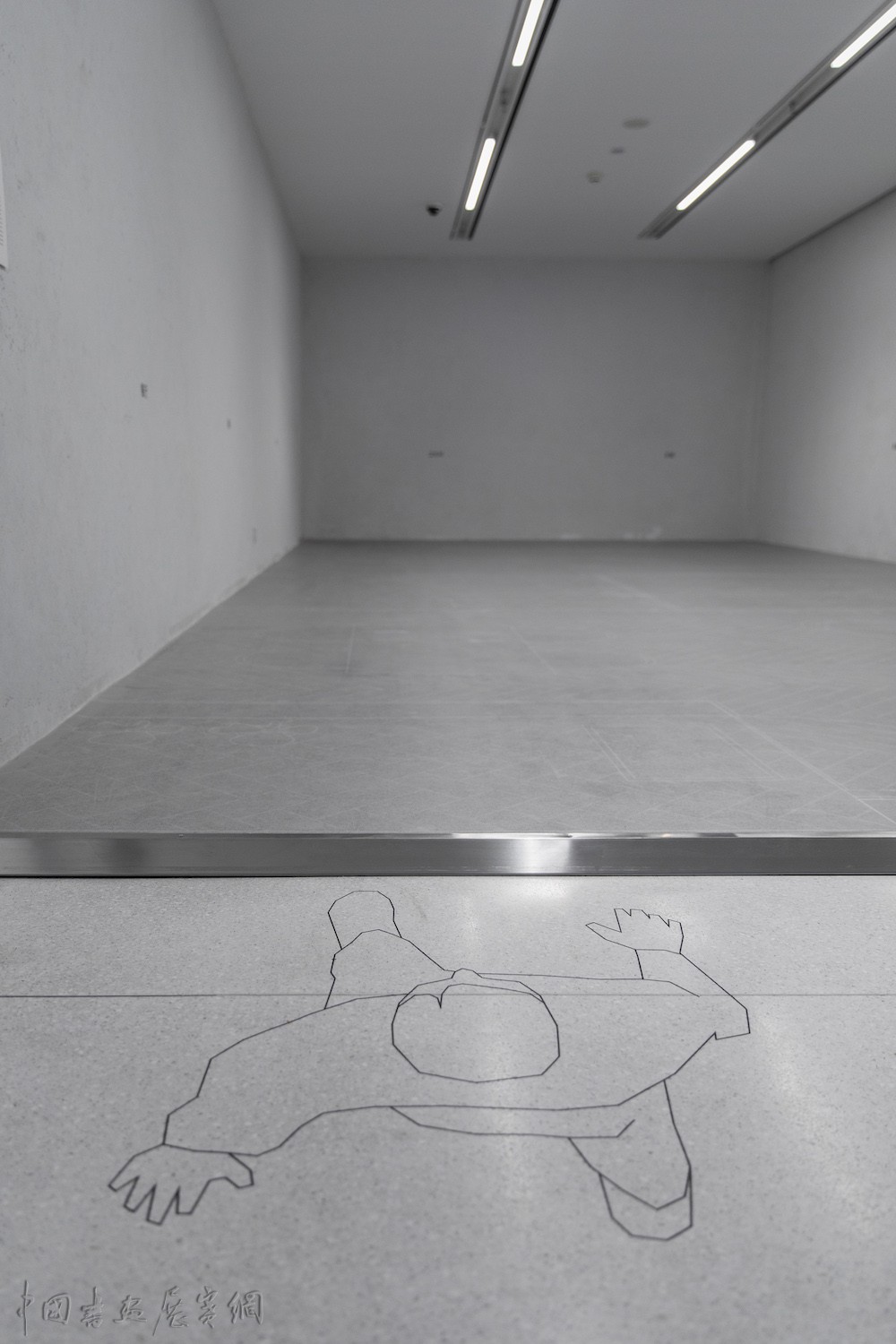 聚焦当代艺术的“激浪之城”，尤伦斯上海新空间首展