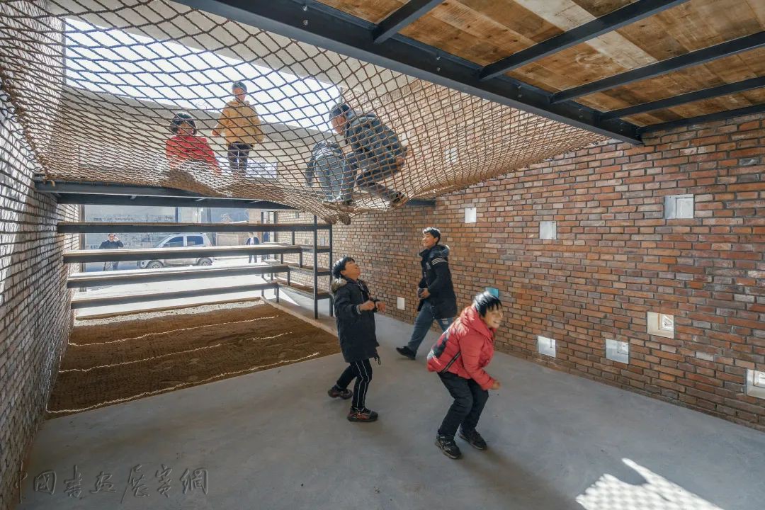 用一个展览聚焦乡建十年:建筑、文艺与地方营造实验