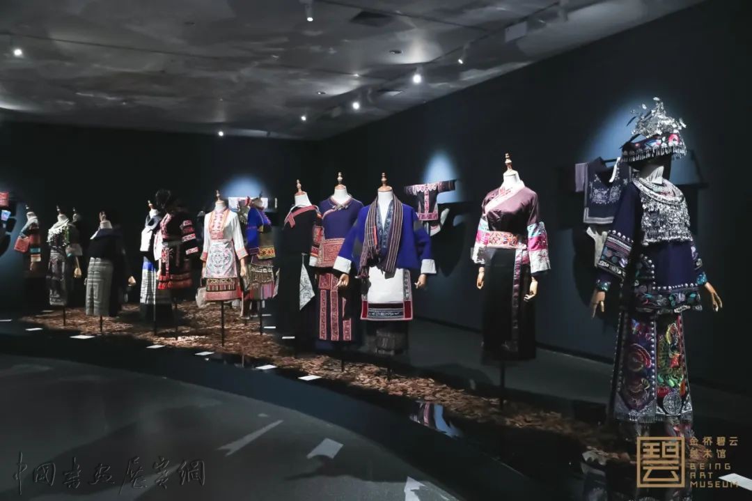 穿在身上的史诗,浦东呈现“衣冠民尚”服饰工艺展