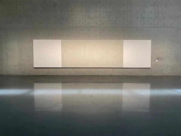 观展记|玛丽·阔思“以光作画”,在建筑情境中体验光