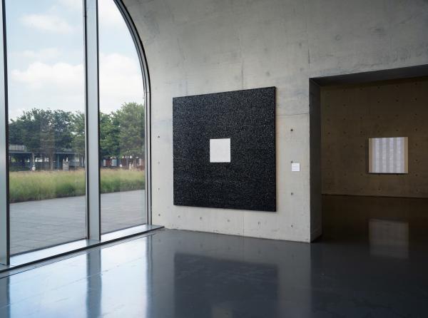 观展记|玛丽·阔思“以光作画”,在建筑情境中体验光