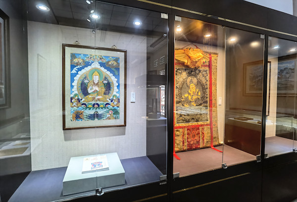 唐卡艺术的“隔山对话”， 中国与尼泊尔唐卡名家北京同展