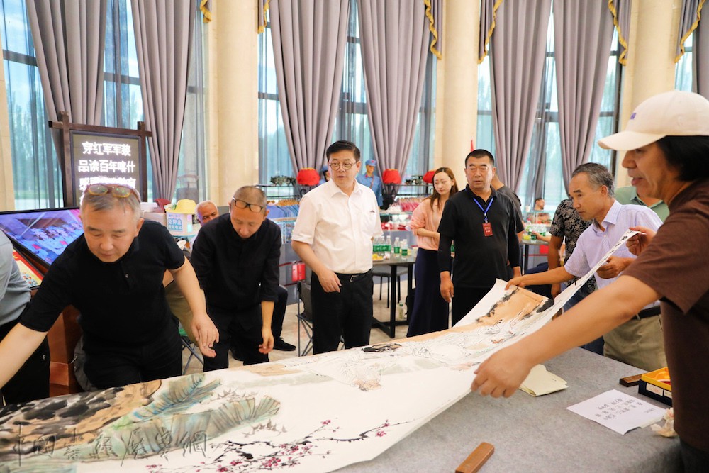 丹青绘写喀什古城,中国美协举办“文化润疆”活动