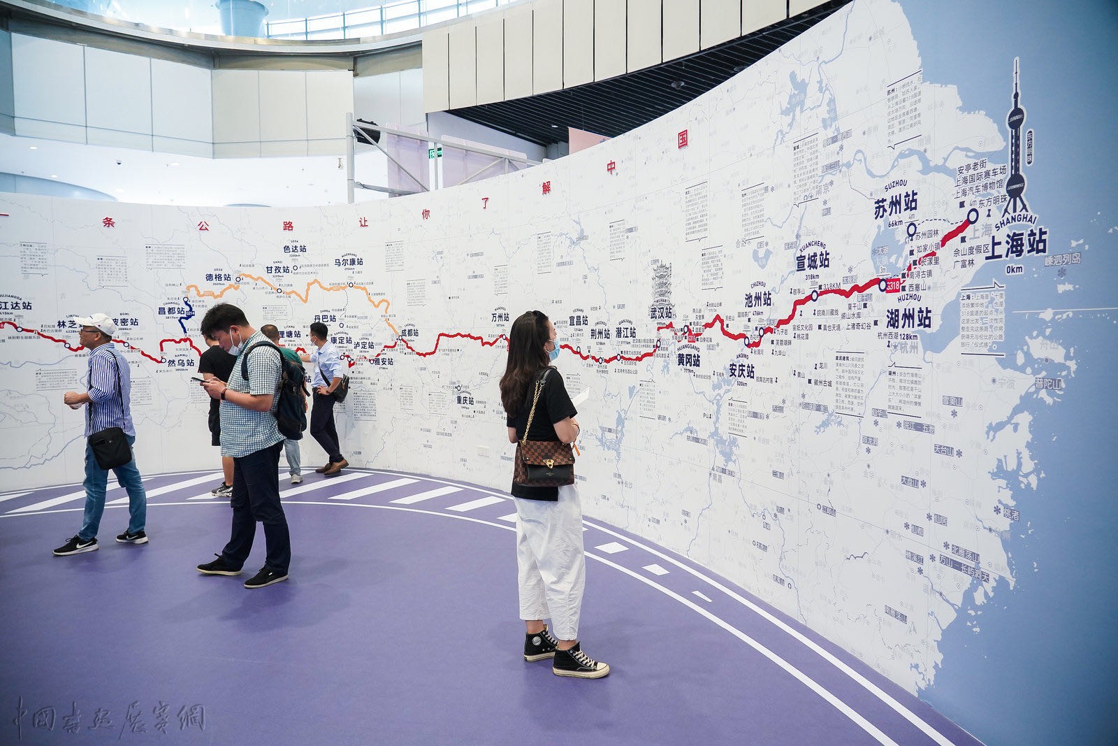 “公路文化在中国”特展：走近G318的人文景观