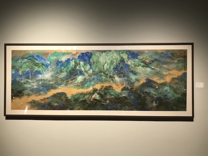上海美术大展开幕,显目位置“让位”给青年艺术家