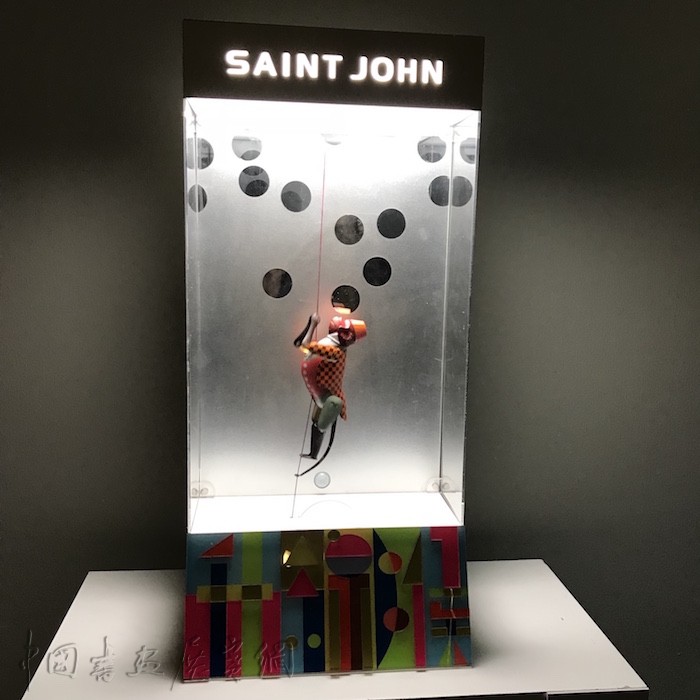 上海美术大展开幕,显目位置“让位”给青年艺术家