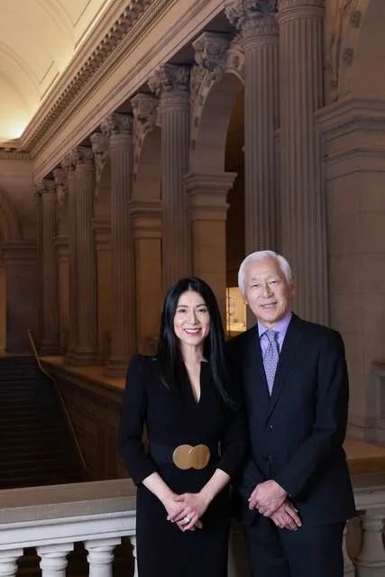 唐骝千夫妇1.25亿美元捐赠美国大都会,曾捐《溪岸图》
