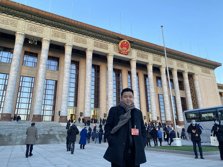 庞茂琨.jpg 喜迎第十一次文代会| 庞茂琨学习习总书记在开幕式上重要讲话精神的心得体会