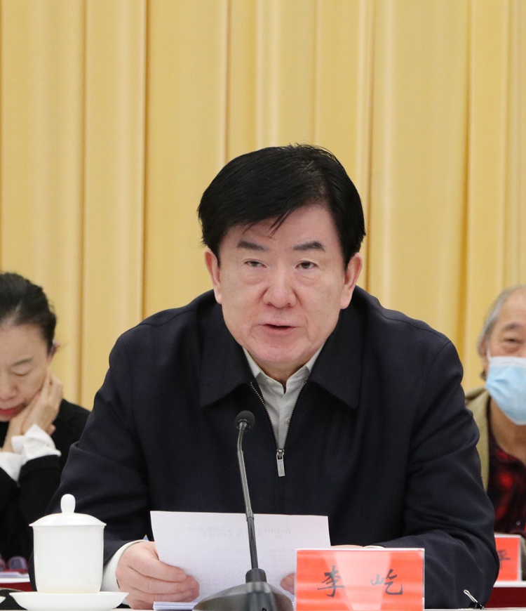 马锋辉同志增选为中国美术家协会驻会副主席