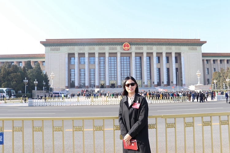 张玉惠.jpg 喜迎第十一次文代会| 张玉惠学习习总书记在开幕式上重要讲话精神的心得体会