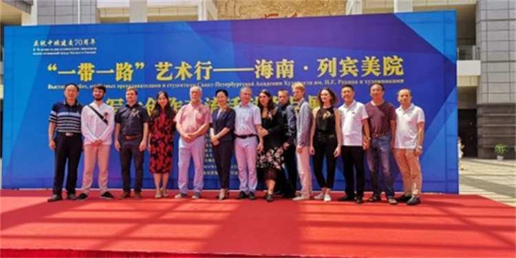 25.jpg 海南文艺成绩单——美术篇五年砥砺奋进 彰显美术担当