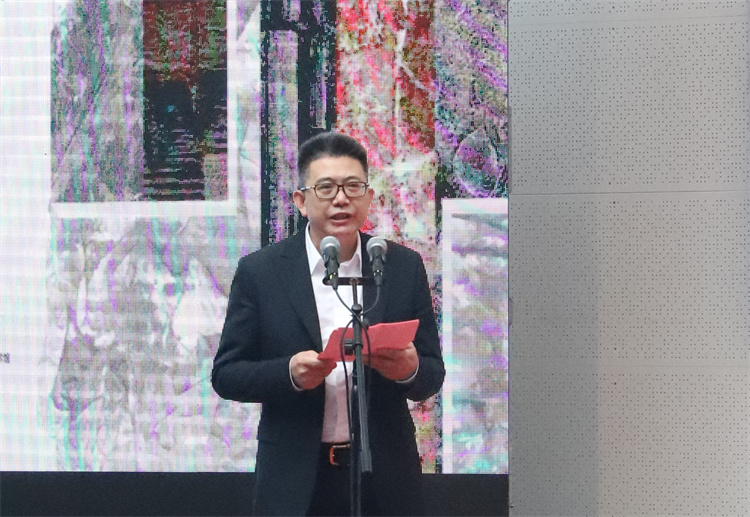 第四届全国（宁波）综合材料绘画双年展在宁波开幕