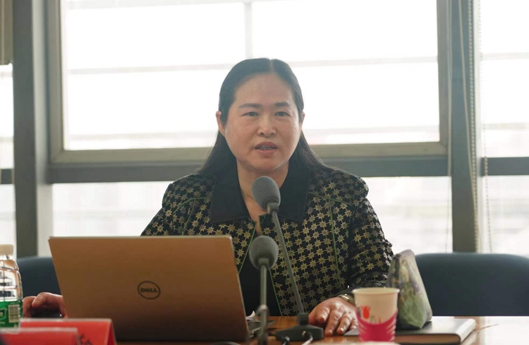 2.中国美协分党组副书记、一级巡视员陶勤讲授党课2.jpg 中国美术应为推进中国式现代化贡献精神力量——陶勤同志为中国美协干部职工讲授专题党课“中国式现代化与文化自信自强”