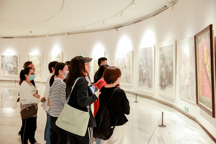 第二届“时代中国——全国美术作品展览”在深圳市关山月美术馆开幕