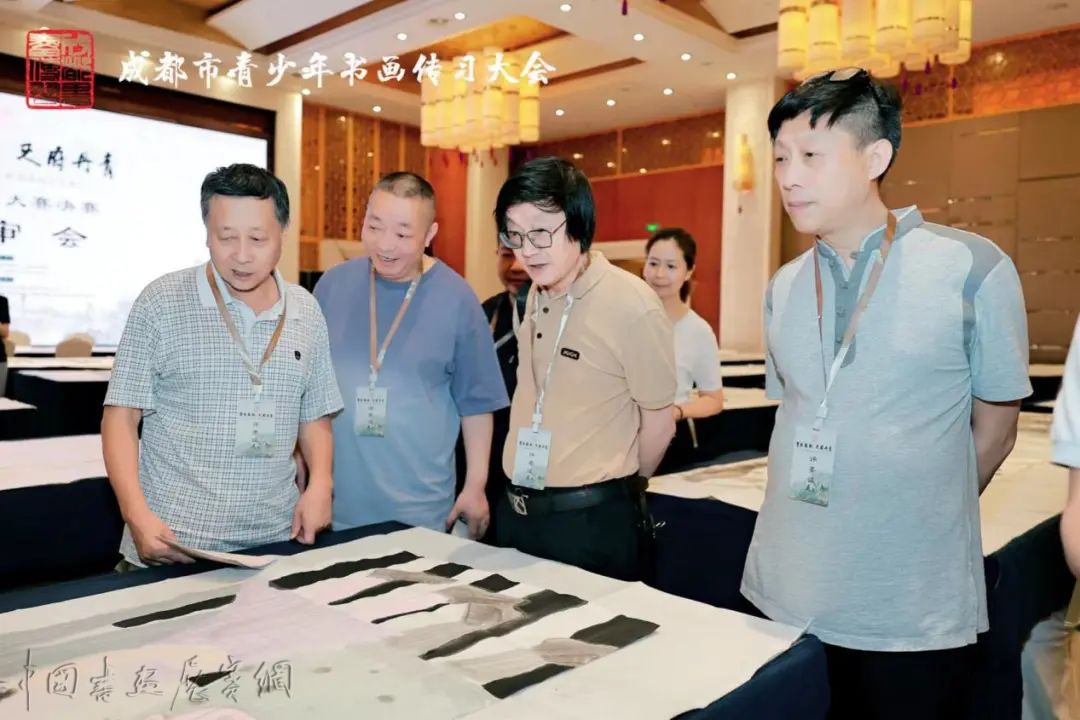 笔墨丹青展现天府画卷,首届成都市青少年书画传习大会收官 笔墨丹青展现天府画卷,首届成都市青少年书画传习大会收官