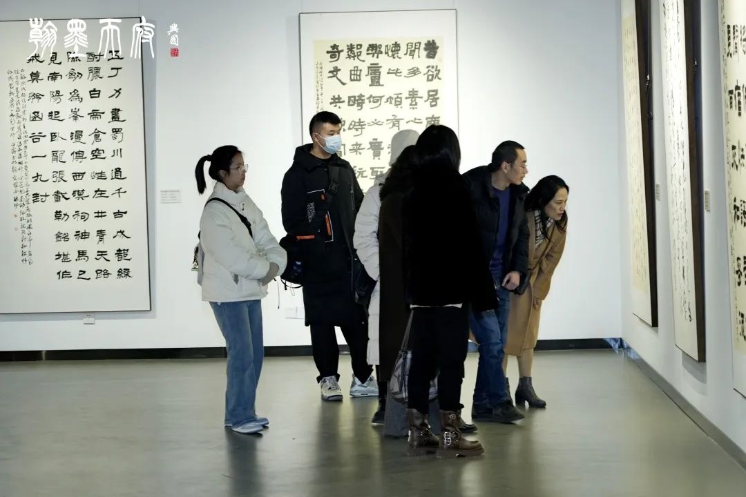 成都市第六届“翰墨天府”书法作品年度展在成都东盟美术馆开展