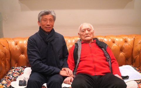 中国美协领导一行看望著名版画家晁楣先生